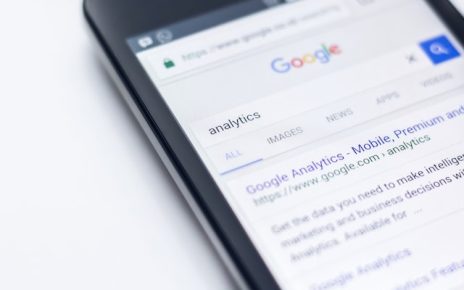 A Complete Guide to Enhance Your SEO on Mobile Devices